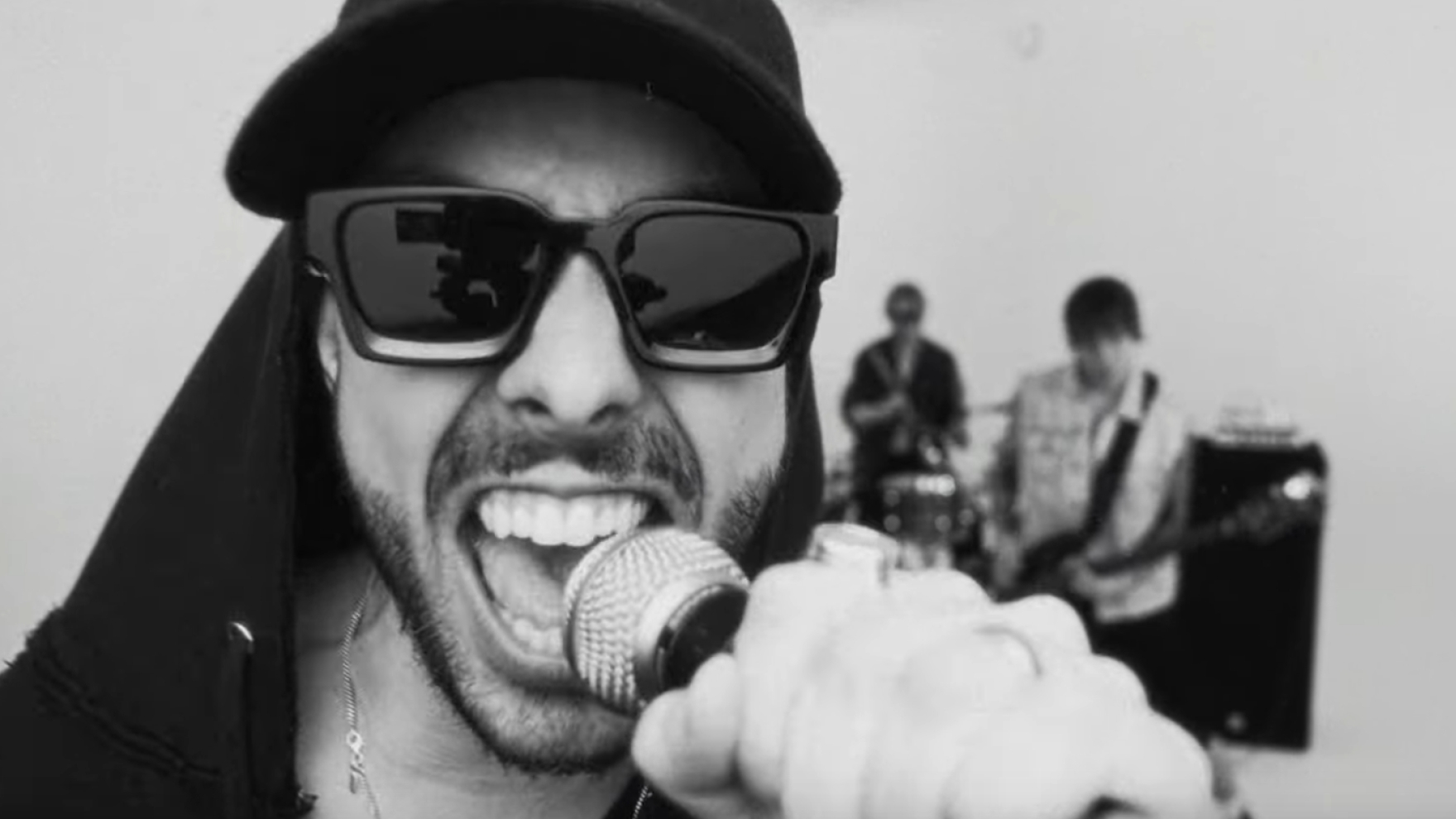 KUULA | bloodfeather ilmutas omanimelise debüüt-EP