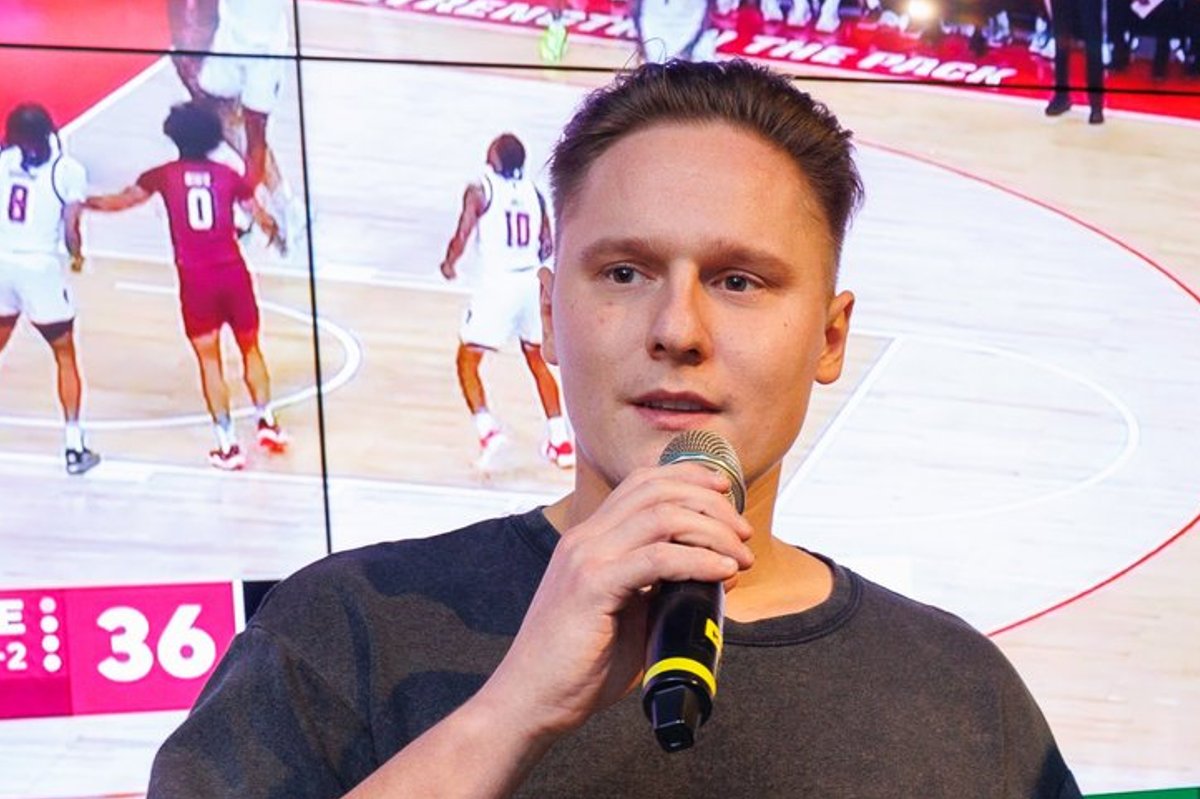 Robin Valting sai tenniseturniiril kaela pronksmedali. „Kogu keha oli turniiri viimaseks päevaks kange ja valus“