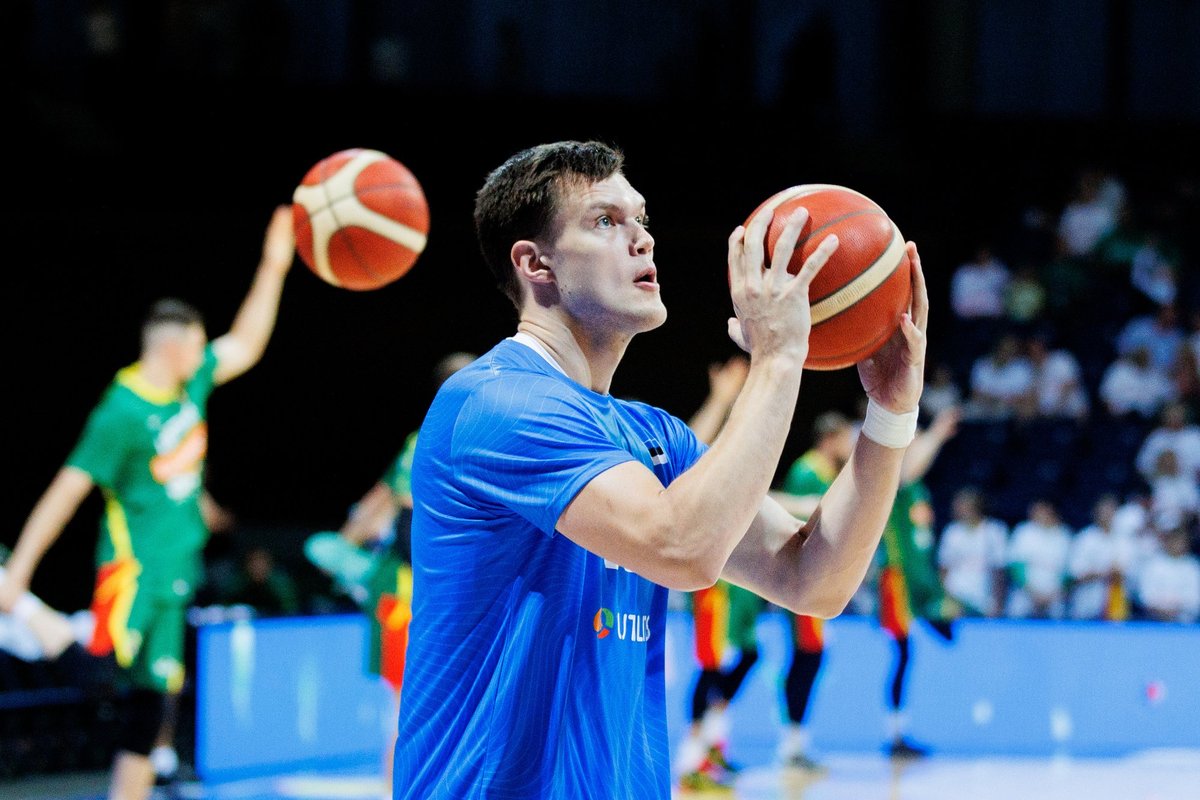 Kiire tervenemine? Maik-Kalev Kotsar kuulus Yokohama koosseisu