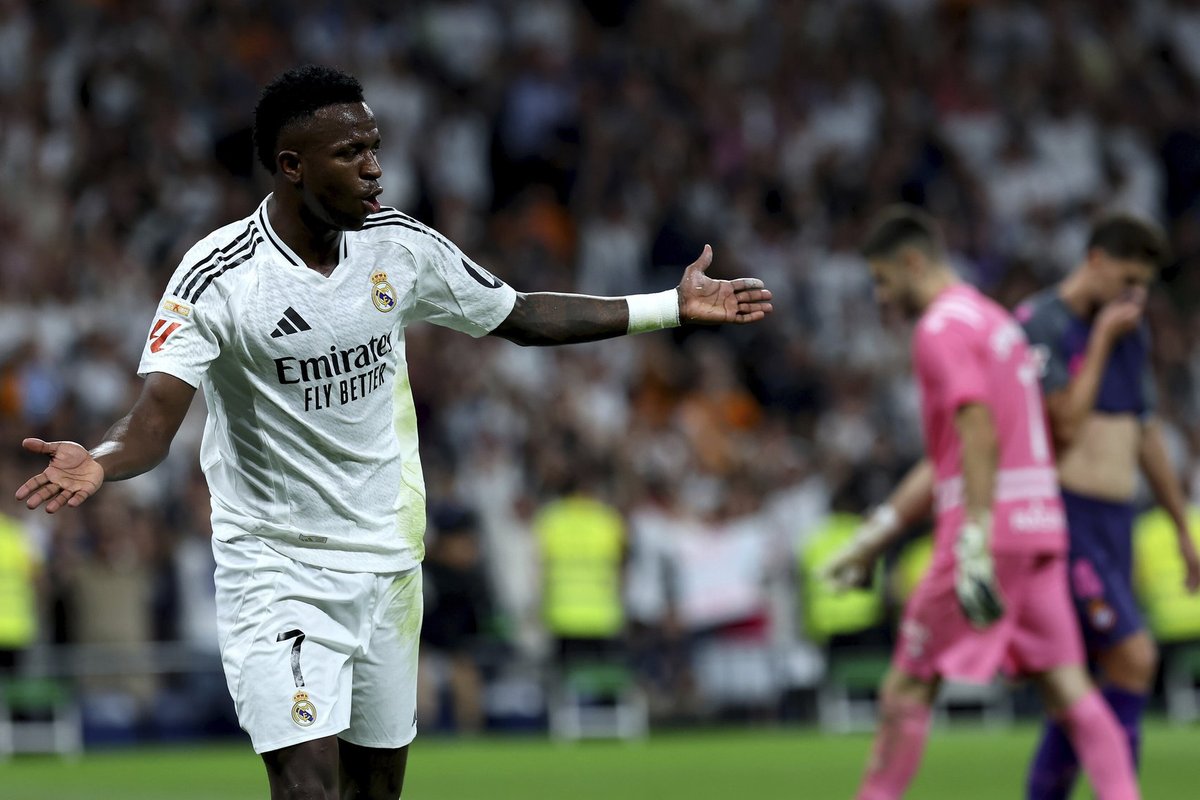 Vinicius Jr vabandas Madridi Reali fännide ees