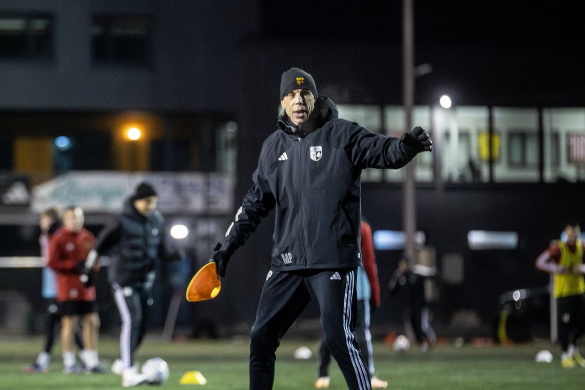 Ainult Eesti jalgpallis? Mart Poom palus kurja naabri tõttu fännidel trummi mitte lüüa