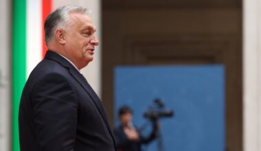 Politico: Ungari püüab moodustada EL-is Ukraina-vastast blokki