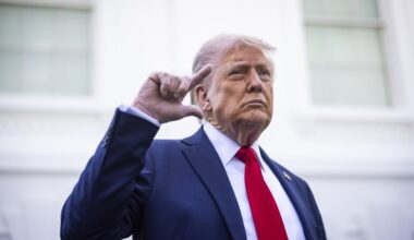 FIFA pani USA linnadelt MM-i ära võtta ähvardanud Donald Trumpi paika