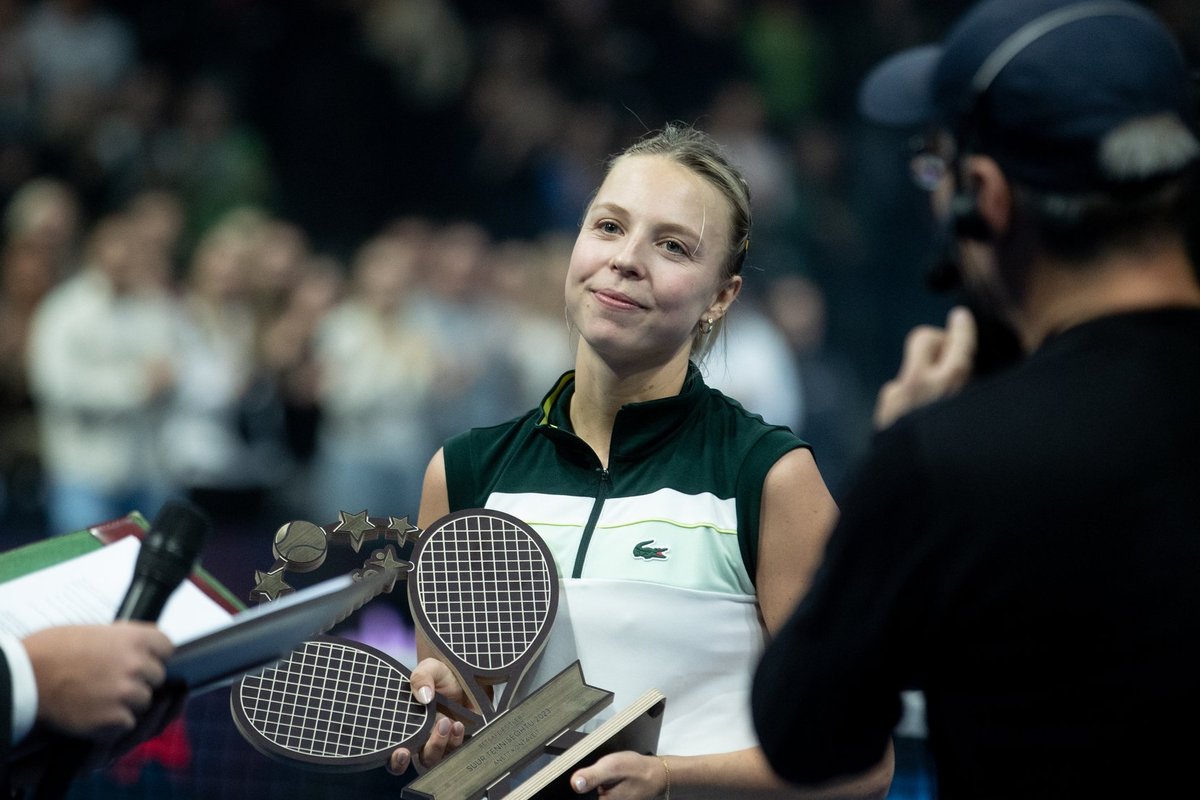 Anett Kontaveit langes endiste meistrite turniiril konkurentsist