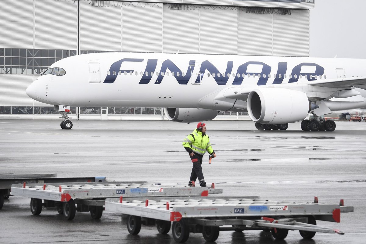 Finnairi ootamatu pesuvea tõttu jäid tuhanded reisijad lennust maha. Lennufirma keeldub hüvitist maksmast