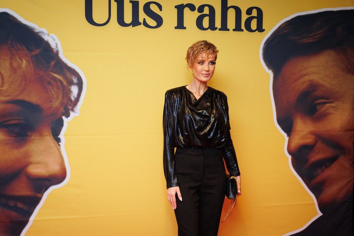 Filmi "Uus raha" esilinastus