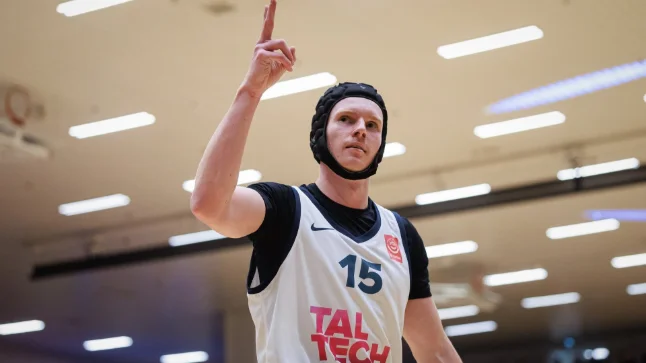 „Tuli käsk, et pean end hoidma ega tohi rohkem riskida.“ Rasked peapõrutused sunnivad Pehkat kiivriga mängima