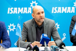 Seeder: On erakordselt ohtlik, kui siseminister peab Tartu rahulepingu eest seismist „tühikargamiseks”