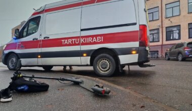 FOTOD | Tartus hukkus liiklusõnnetuses elektritõukerattur