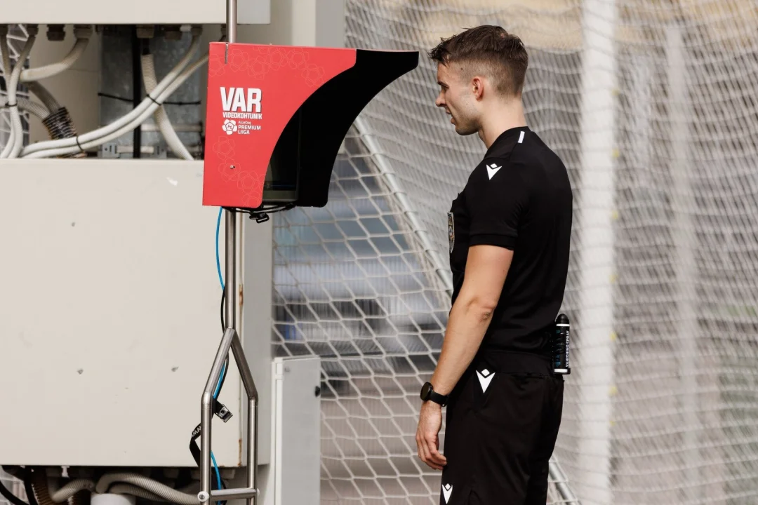 „Asi ei ole tehnoloogias, vaid inimestes. Kui sul on Ferrari ja sõidad sellega vastu seina, on see sinu, mitte Ferrari probleem.“