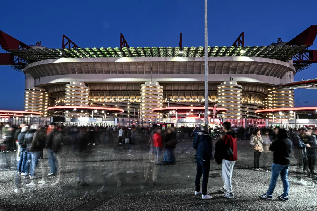 Uskumatu! Keelu all olevad venelased tahavad jalgpalli EMi korraldada