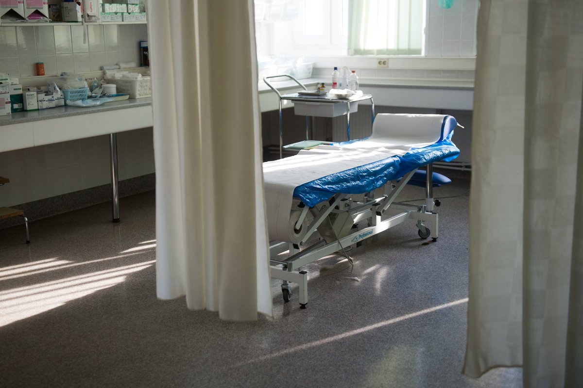 Uuring: erakindlustuse laienemine Eesti tervishoidu ei päästa - Delfi