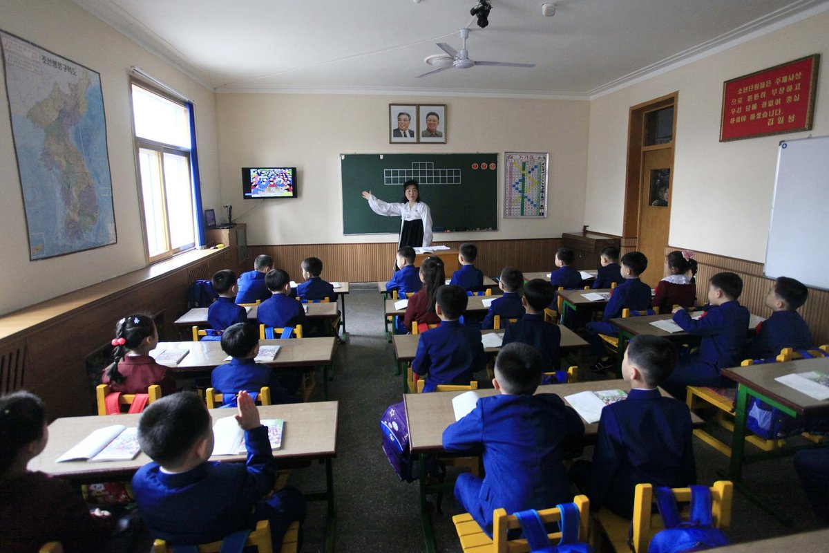 Põhja-Korea muutis vene keele kohustuslikuks õppeaineks