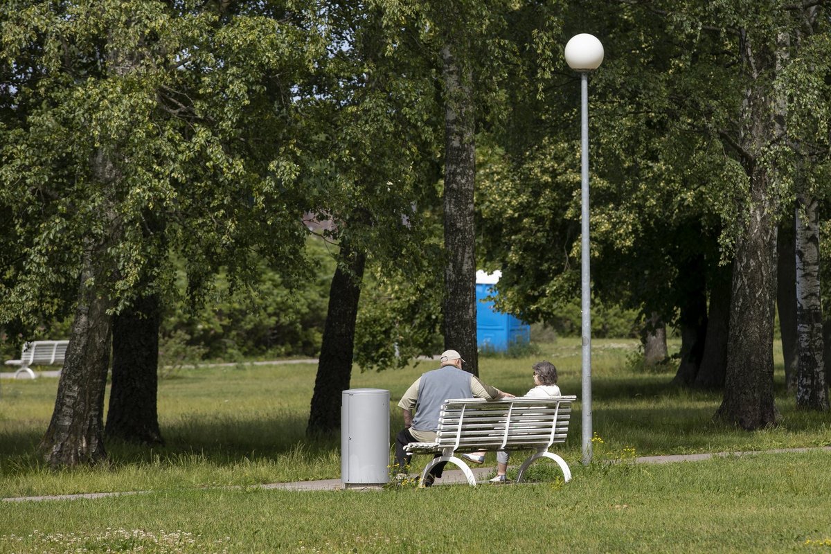 Sotsiaalministeeriumi uue eelnõu järgi saab minna vanaduspensionile 65 aasta ja kolme kuu vanuselt