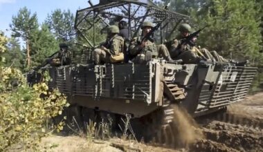 Vene sõjaväelastest tehakse jälle jalamehed. Nad on kuuga kaotanud uskumatult palju soomukeid