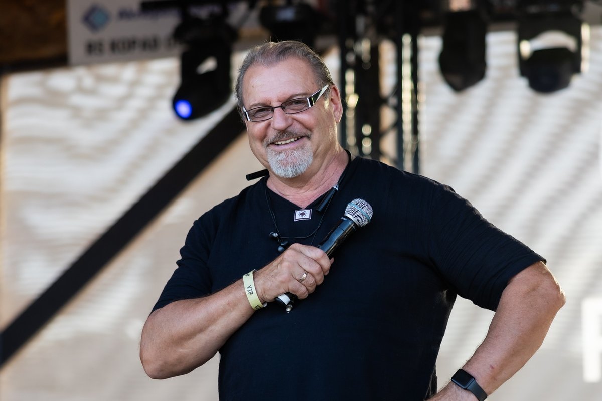 „Pea vastu, sõber!“ Erich Kriegeri sõbralaulust sündis räpilugu