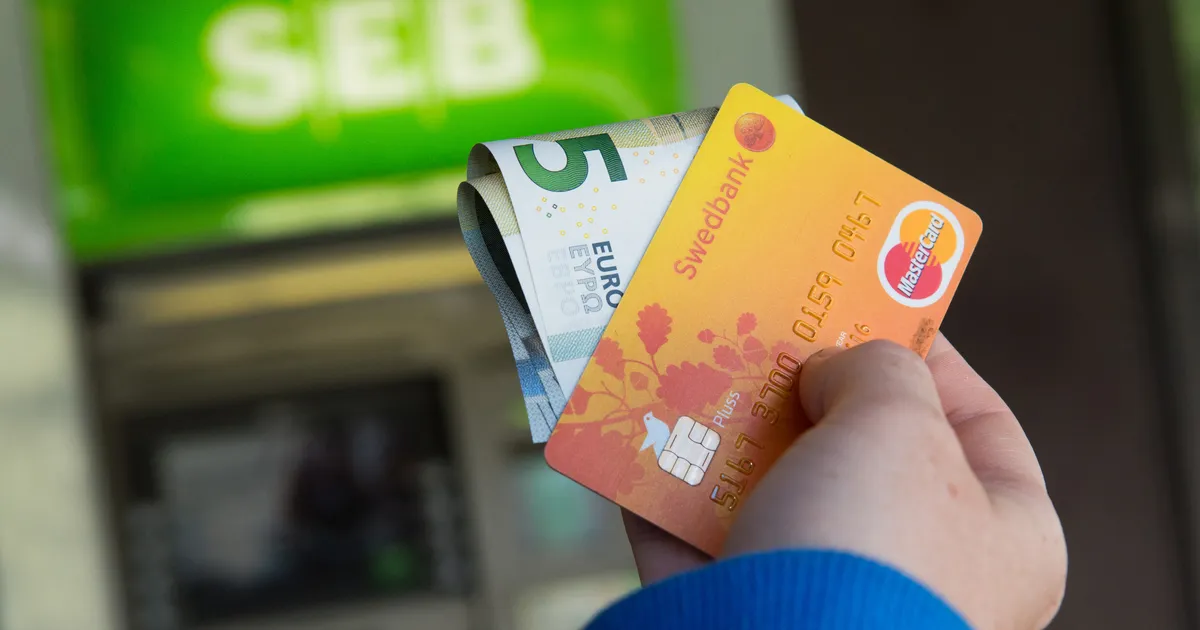 «Ei ole kellegagi oma koode jaganud!» Kelmid kaaperdasid tallinlanna pangakaardi, broneerisid hotellitube ja tellisid Wolti