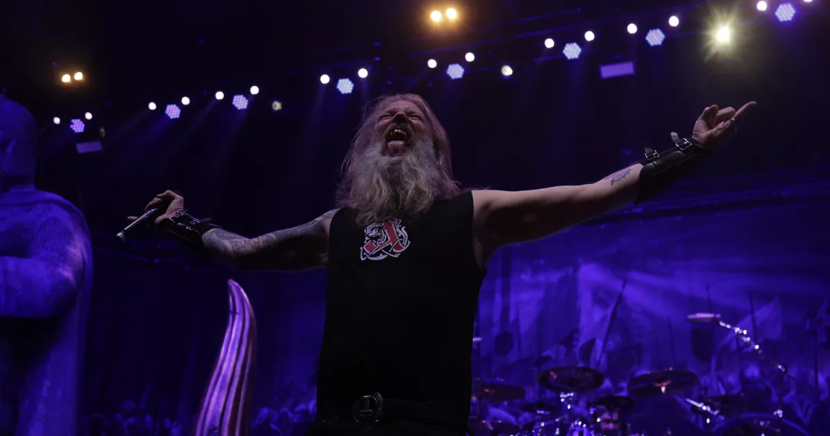 VÕIMAS HEVIPIDU ⟩ Rootsi viikingi-metali titaanid vallutavad Tallinna