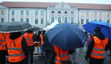Ametiühingud korraldavad töölepingu seaduse vastuvõtmise vastu meeleavalduse