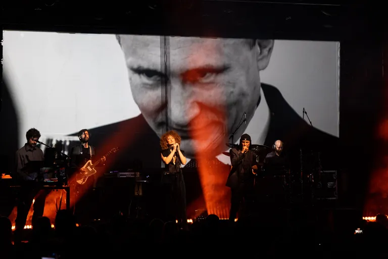 Laibachi kontsert Vaba Lava teatrikeskuses