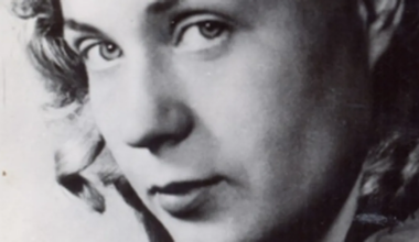 «Ta ei puuduta teda enam kunagi, ei suudle enam kunagi. Naine oli kättesaamatum kui enne temaga tutvumist»