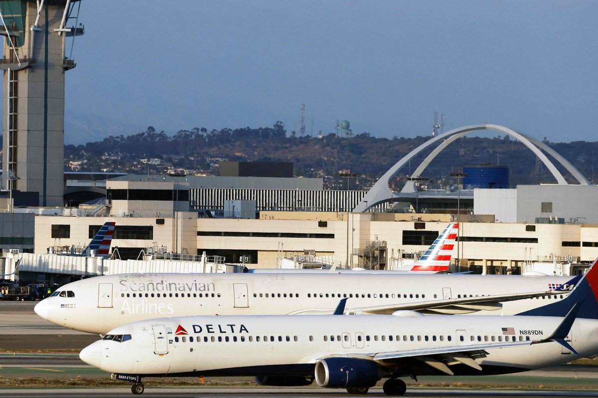 USA lennufirmad tühistavad valitsuse tööseisaku tõttu sadu lende