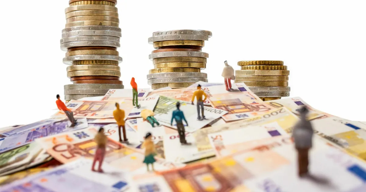 Laenude ja hoiuste intressid jätkasid langust