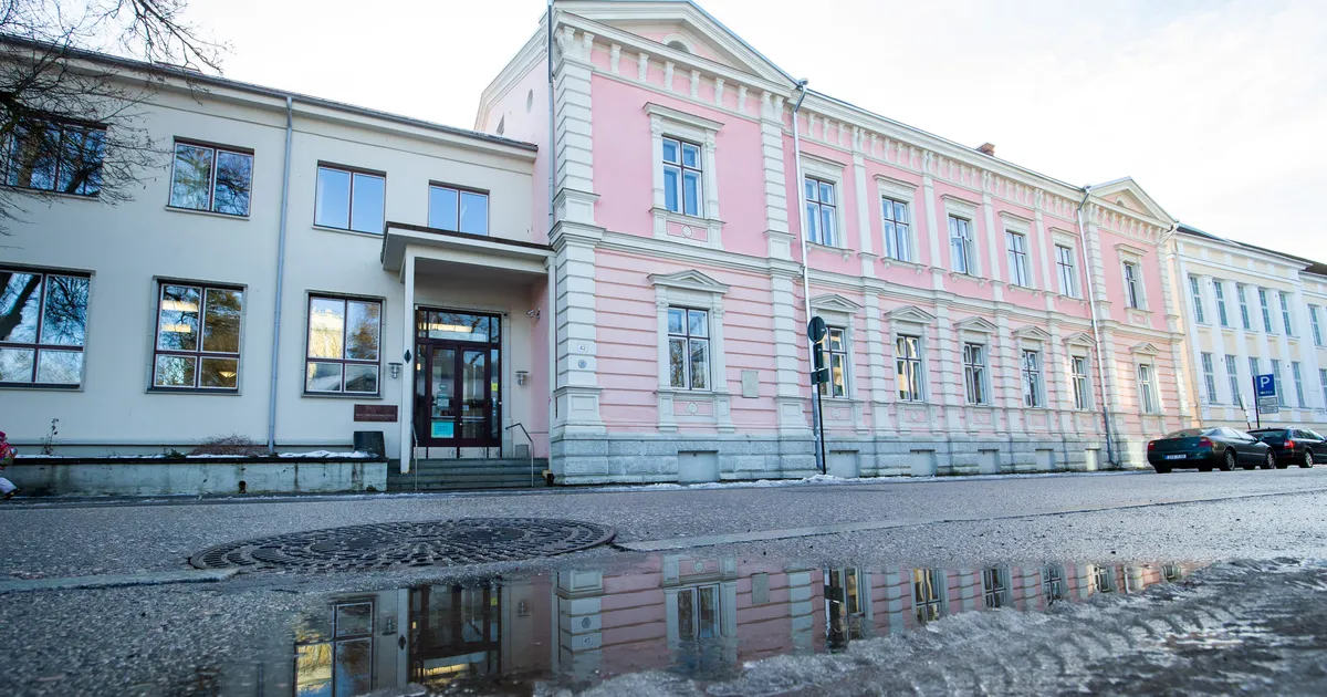 ANU VILTROP ⟩ Kas osa Eesti muuseumites olevast pärandist on hukule määratud?