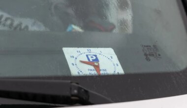 Arusaamatus parkimiskellaga tõi kopsaka trahvi