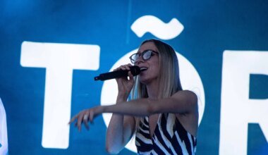 «Nutsin mitmeid kordi.» Uue laulu välja andnud Liis Lemsalu avaldas seniteadmata fakti oma pulmade planeerimisest