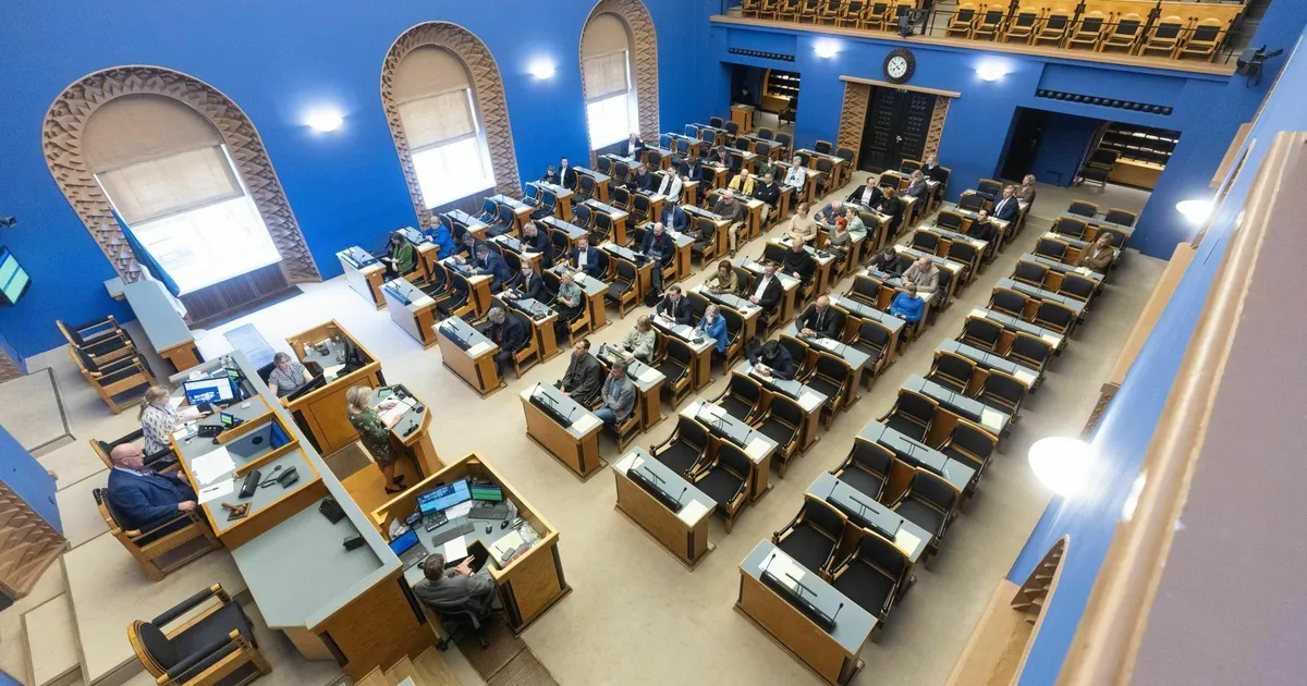 Erikomisjon kontrollib sisekaitse ametiisikute huvide deklaratsioone