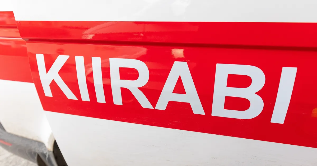 Liiklusõnnetuses viga saanud juht ja lapsed viidi haiglasse