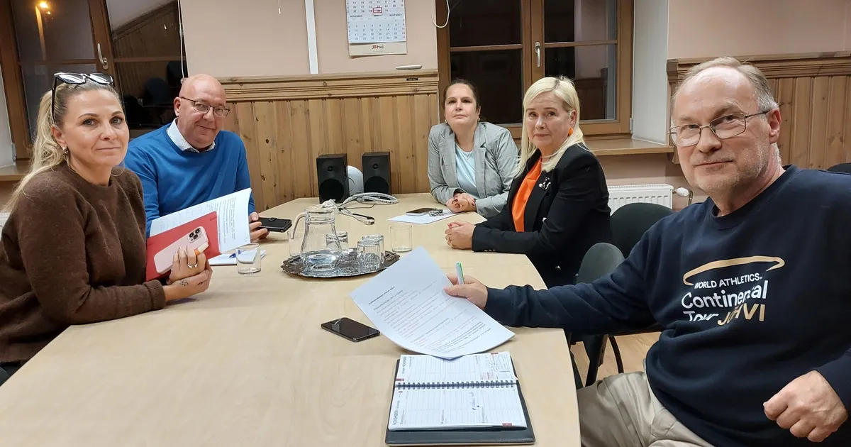 Jõhvi viisikliidu võimulepe saab teisipäeval allkirjad