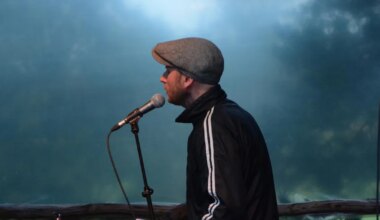 NÄDALA MUUSIKA ⟩ Üks sünt, üks hääl ja terve universum