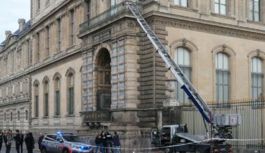 Pariisi kohus vabastas ühe Louvre’i juveeliröövis kahtlustatu ilma süüdistust esitamata - Maailm - Postimees.ee