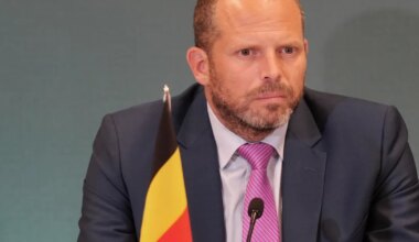 ÜLEVAADE ⟩ Droonid luurasid kolm päeva Belgia lennubaasi kohal, kus paiknevad tuumarelvad