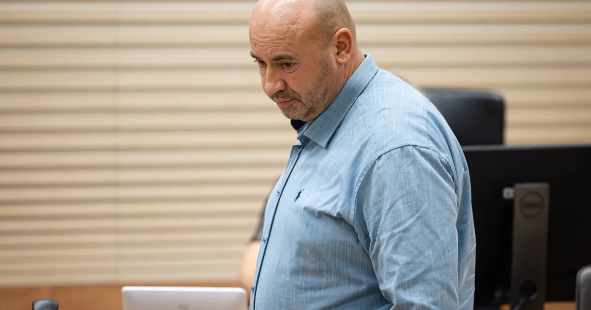 FOTO KOHTUST ⟩ Endise elukaaslase koerale eluohtlikke vigastusi tekitanud mees pääses napilt trellide tagant