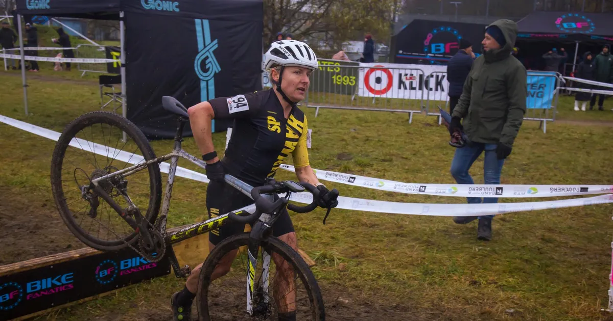 Sille Puhu tõi tsüklokrossi Eesti meistrivõistlustelt selle hooaja suurima maasika