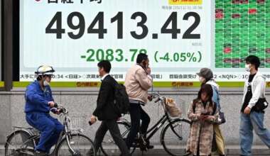 Aktsiaturgudel odavnesid tehnoloogiaaktsiad, hirm on, aga paanikat mitte