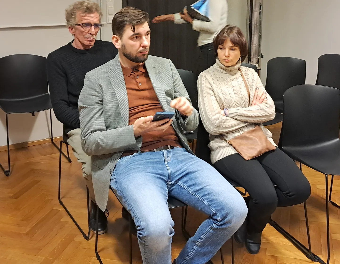 Stanislav Matišinets (vasakul) ja Olga Valijeva said kelmuse katse eest karistuseks tingimisi vangistuse. Ekovir, mille juhatuse liige Ülar Nuggis istub Matišinetsi taga, peab aga riigile maksma veerand miljonit eurot.