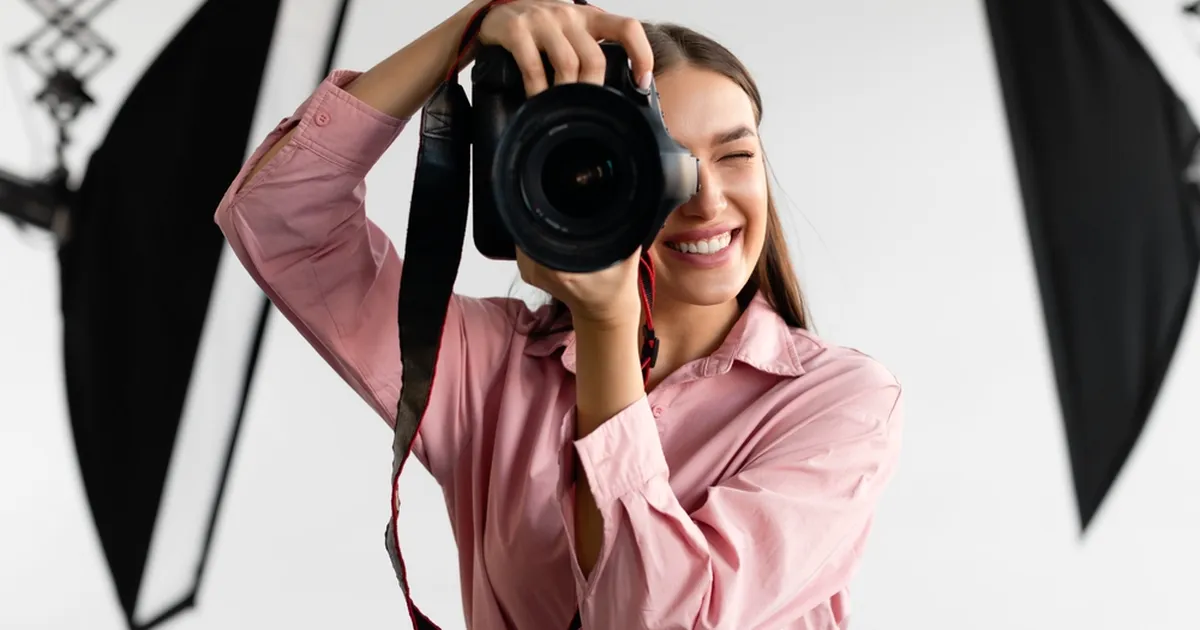 FOTOD ⟩ Modell teenib oma kõige kaunima kehaosaga päevas tuhandeid eurosid