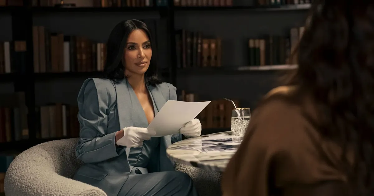 MAAILMA HALVIM SARI ⟩ Vaatajad ja kriitikud tõmbavad glamuuritari uuele sarjale vee pahinal peale. Loe, mis neile ei meeldi