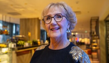 ma ei kavatse öelda, et talle pöialt hoian