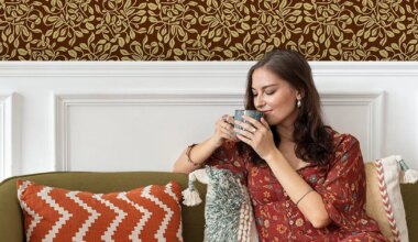 MITTE LIHTSALT MUSTER ⟩ Eesti tapeeditootja uus kollektsioon trende ei jälita