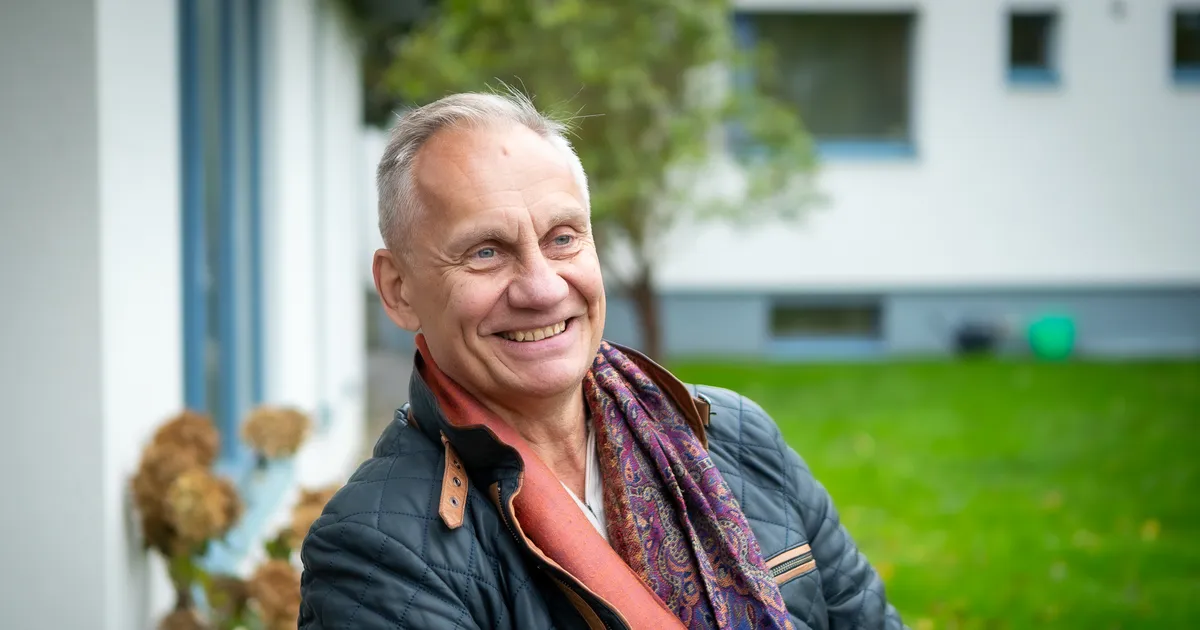 ⟩ Usu jumalat, aga ole ise ka mees