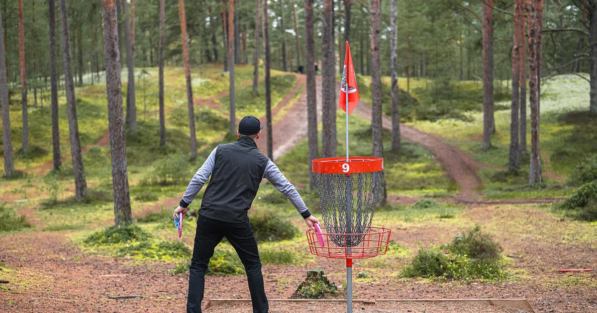 SUUR PILDIGALERII ⟩ Erilisel Jõulumäe Openil visati rajarekord