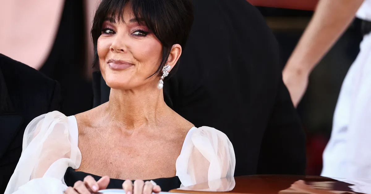 PÖÖRANE PIDU ⟩ Kris Jenneri 70 aasta juubel läks nii käest, et politsei käis rohkem kui korra ukse taga