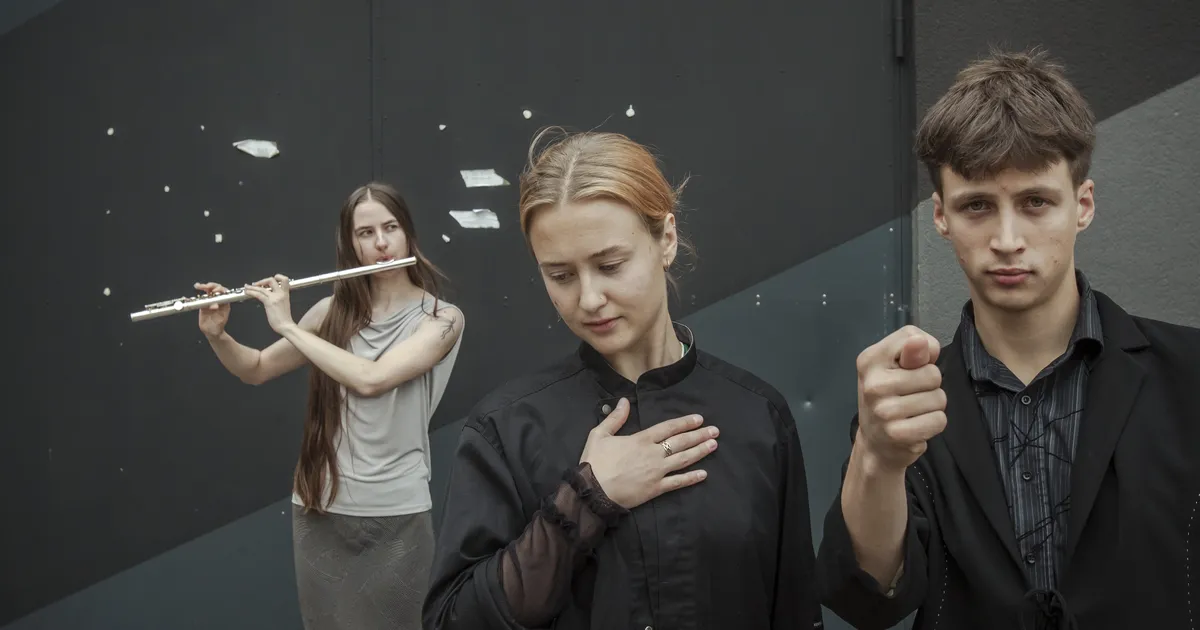 Theatrum riigilt raha ei saa!