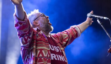 Jumalaga, puberteet! Singer Vinger peab vingeid juubeliplaane