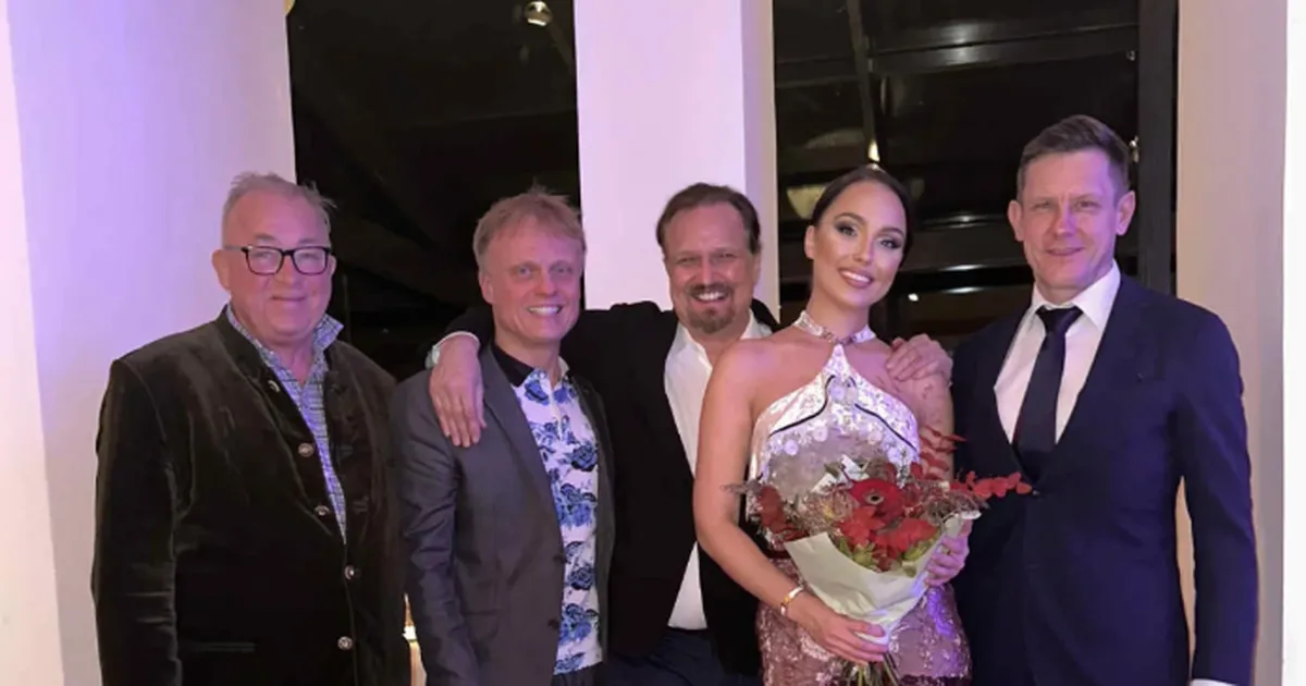 hoidsin sind ja ütlesin, et kõik saab korda